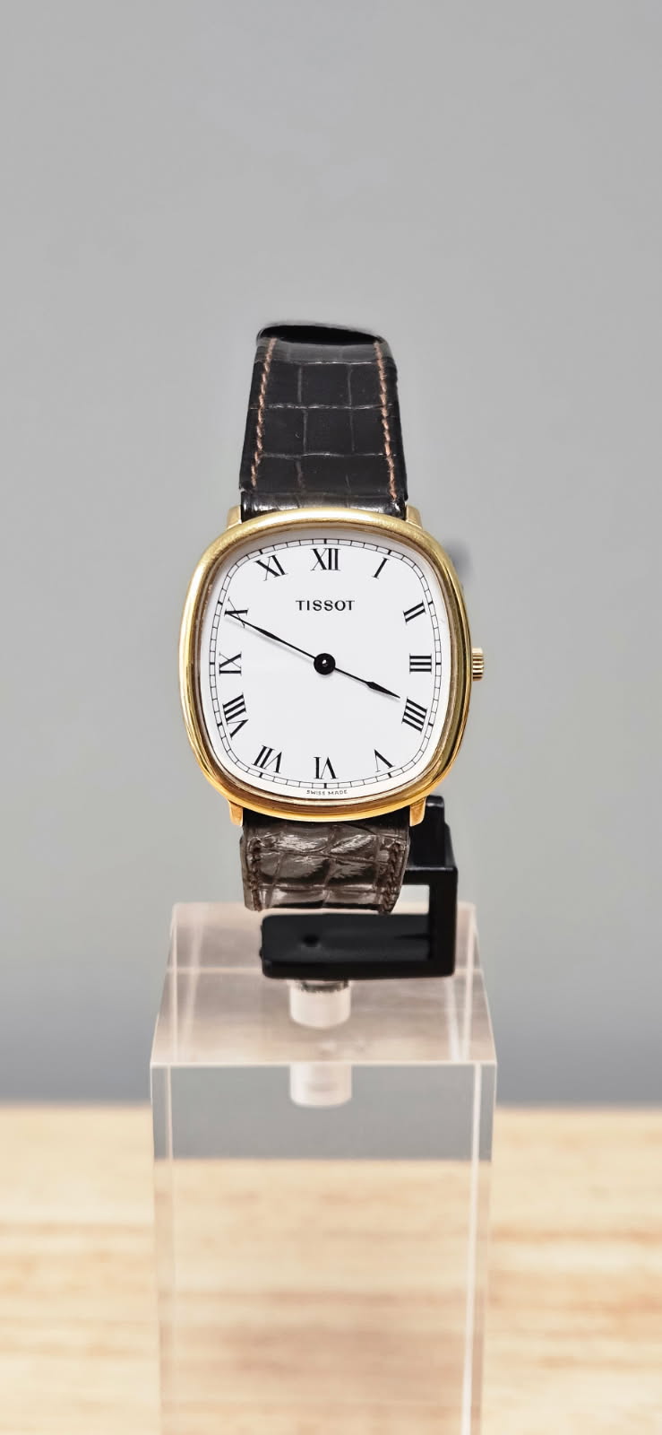 Montre Tissot mouvement FHF 6921